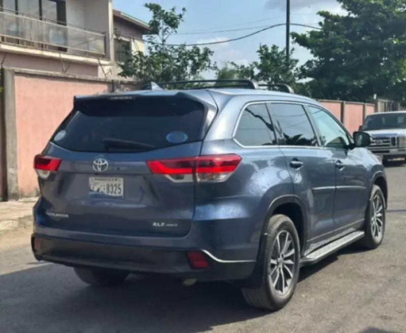 Toyota Highlander - 2018