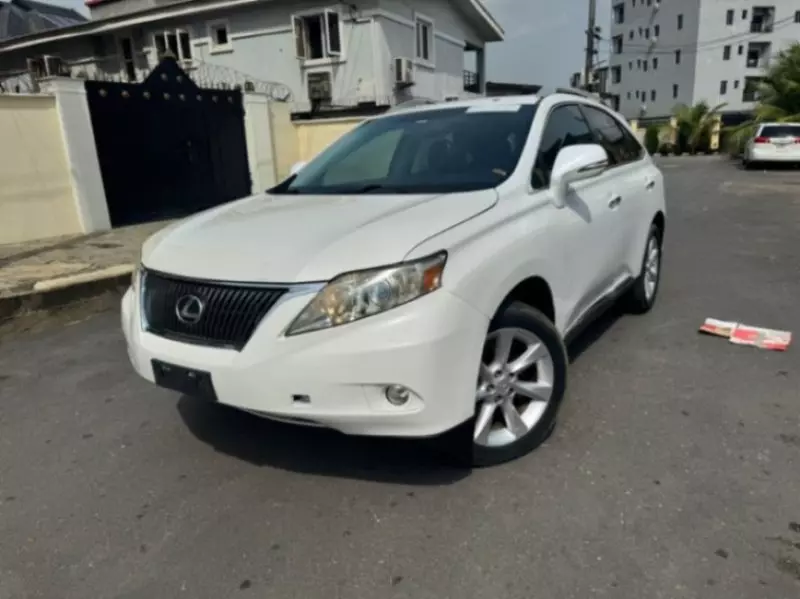 Toyota Lexus RX 270   - 2011