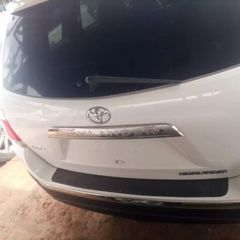Toyota Highlander   - 2009