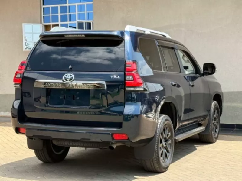 Toyota Land Cruiser Prado TX L   - 2021