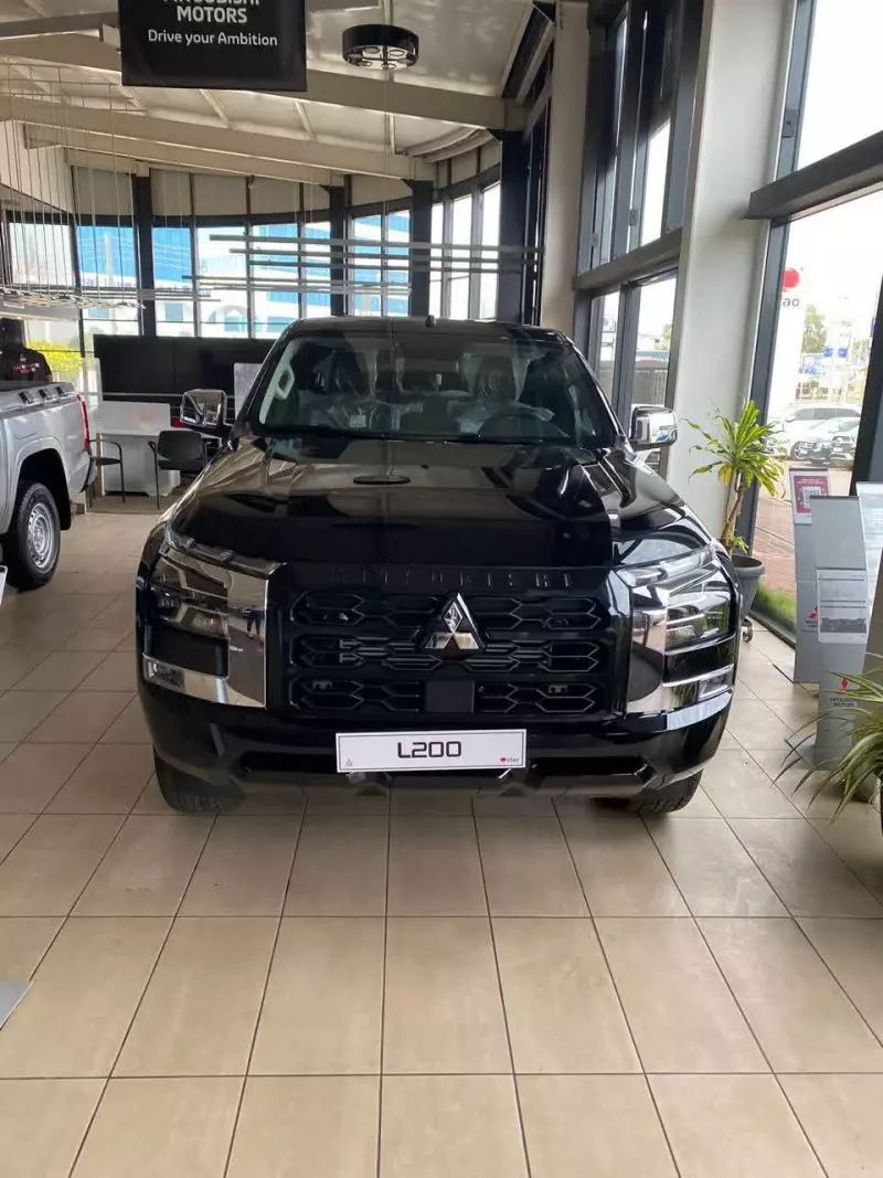 Mitsubishi L200 D/C Sportero A/T   - 2025