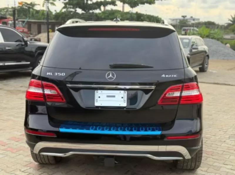 Mercedes-Benz ML 350   - 2012
