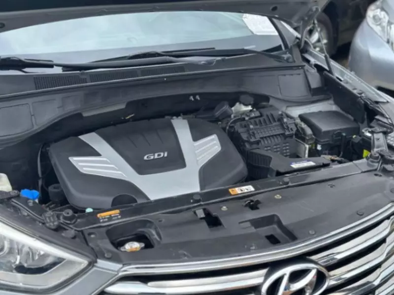 Hyundai Santa Fe - 2014