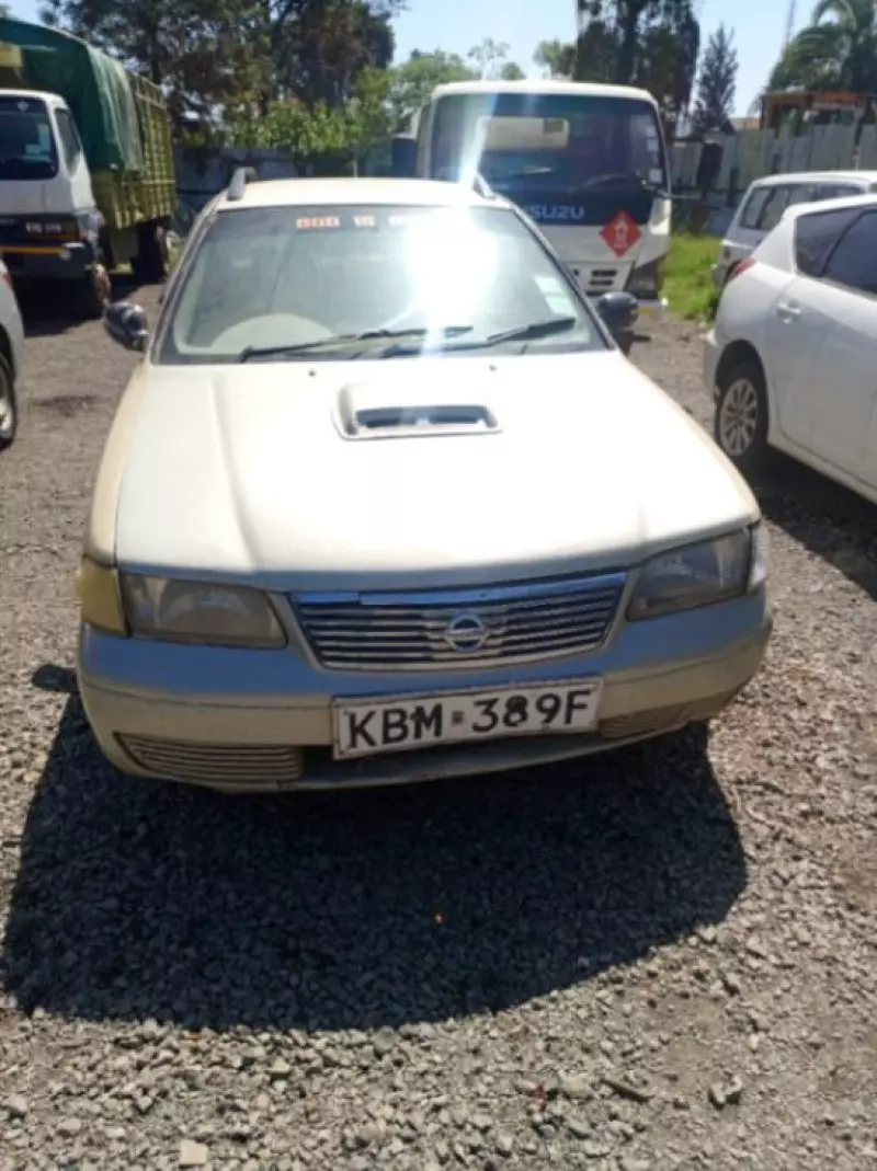 Nissan Sunny   - 1997