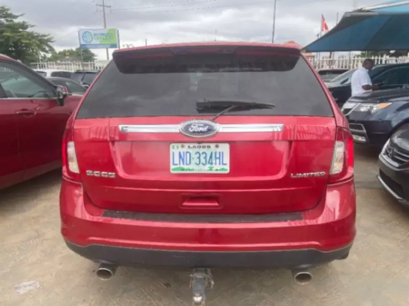 Ford Edge 3.5L    - 2011