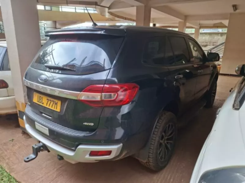 Ford Everest   - 2021