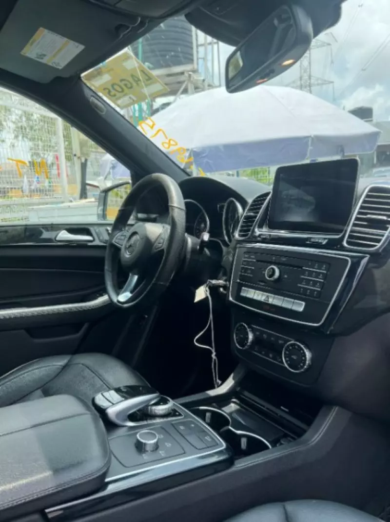 Mercedes-Benz GLE 43 AMG   - 2017