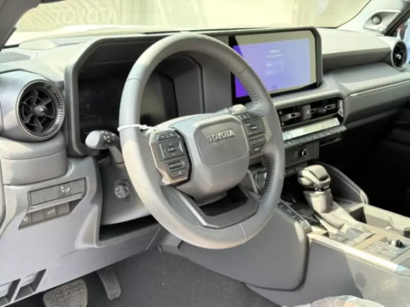 Toyota Prado   - 2024