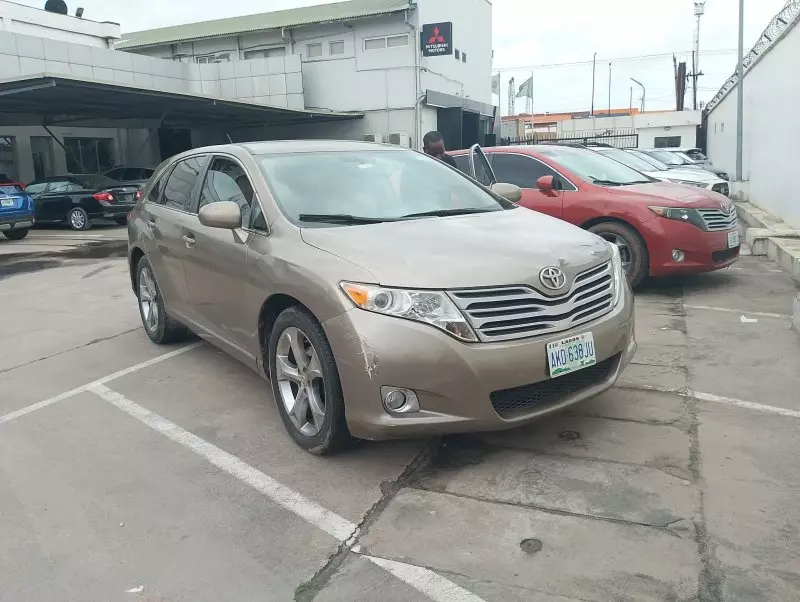 Toyota Venza   - 2010