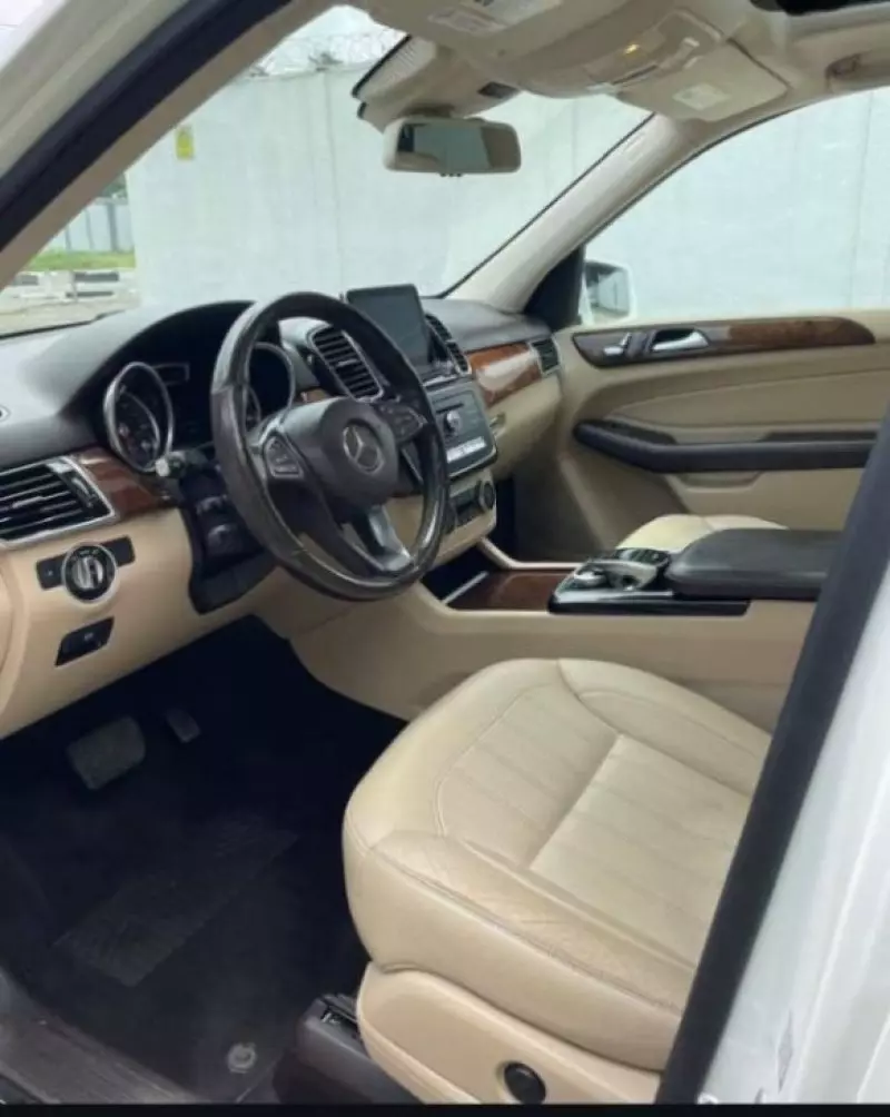 Mercedes-Benz GLE 350   - 2016