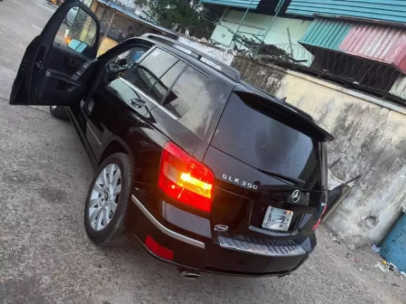 Mercedes-Benz GLK 350   - 2012