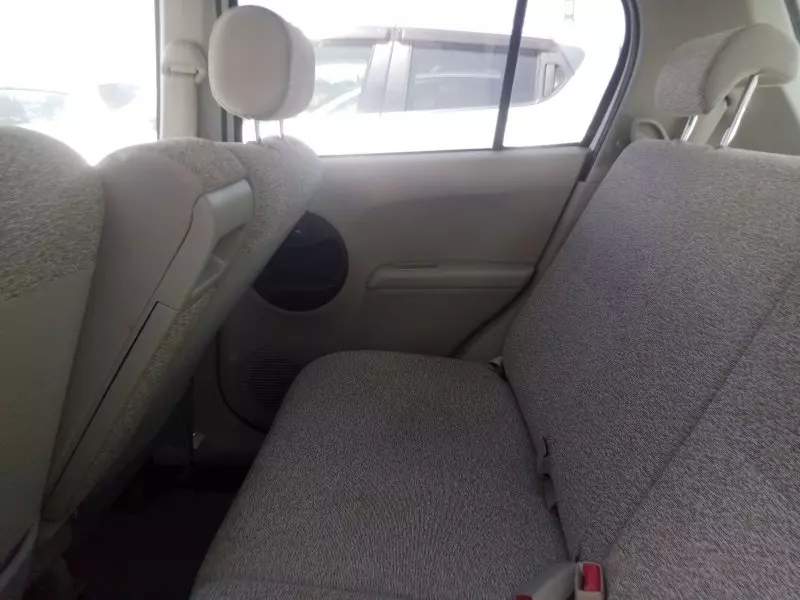 Toyota Passo   - 2012