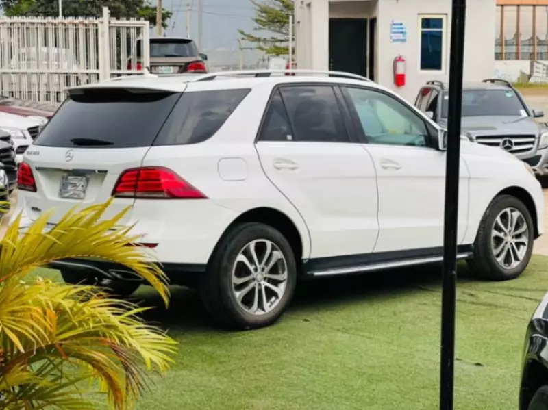 Mercedes-Benz GLE 350