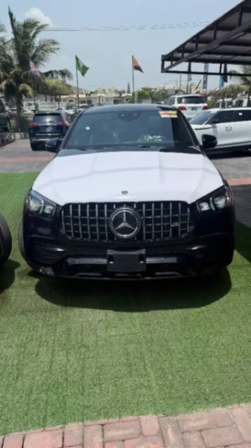 Mercedes-Benz GLE 53 AMG   - 2021