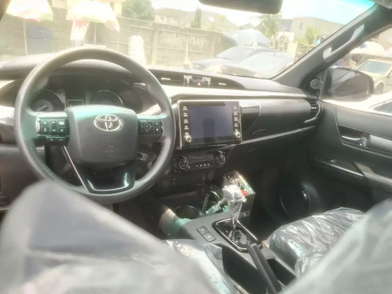 Toyota Hilux - 2022