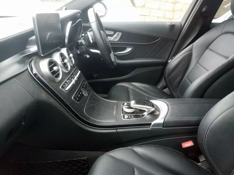 Mercedes-Benz C 200   - 2012