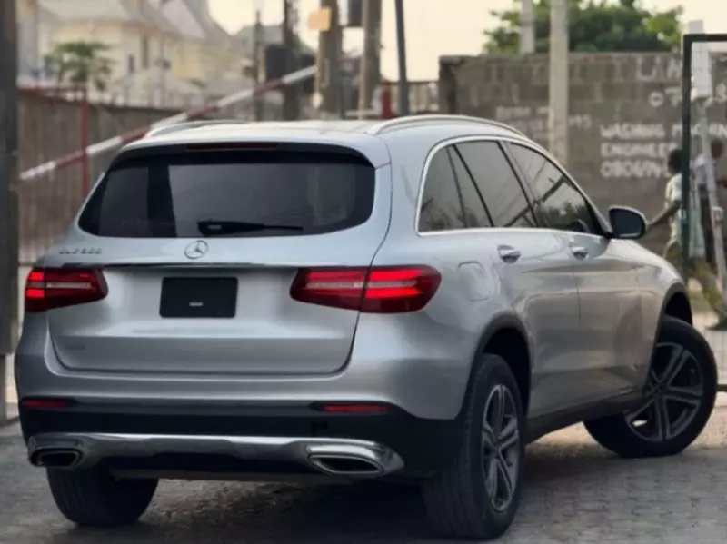 Mercedes-Benz GLC 300