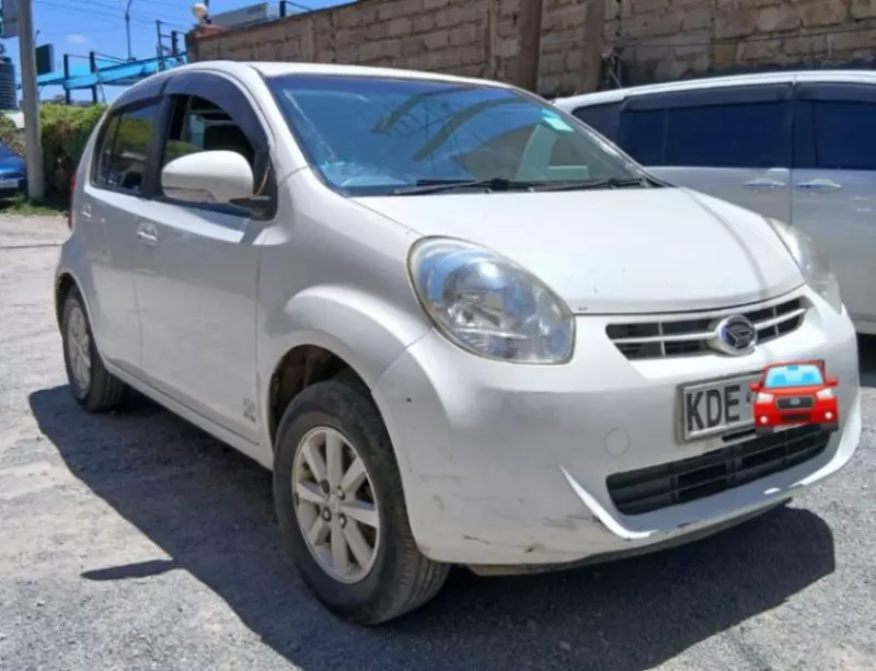Toyota Passo   - 2014