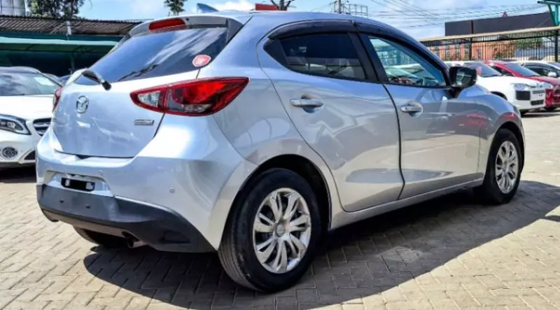 Mazda Demio   - 2018