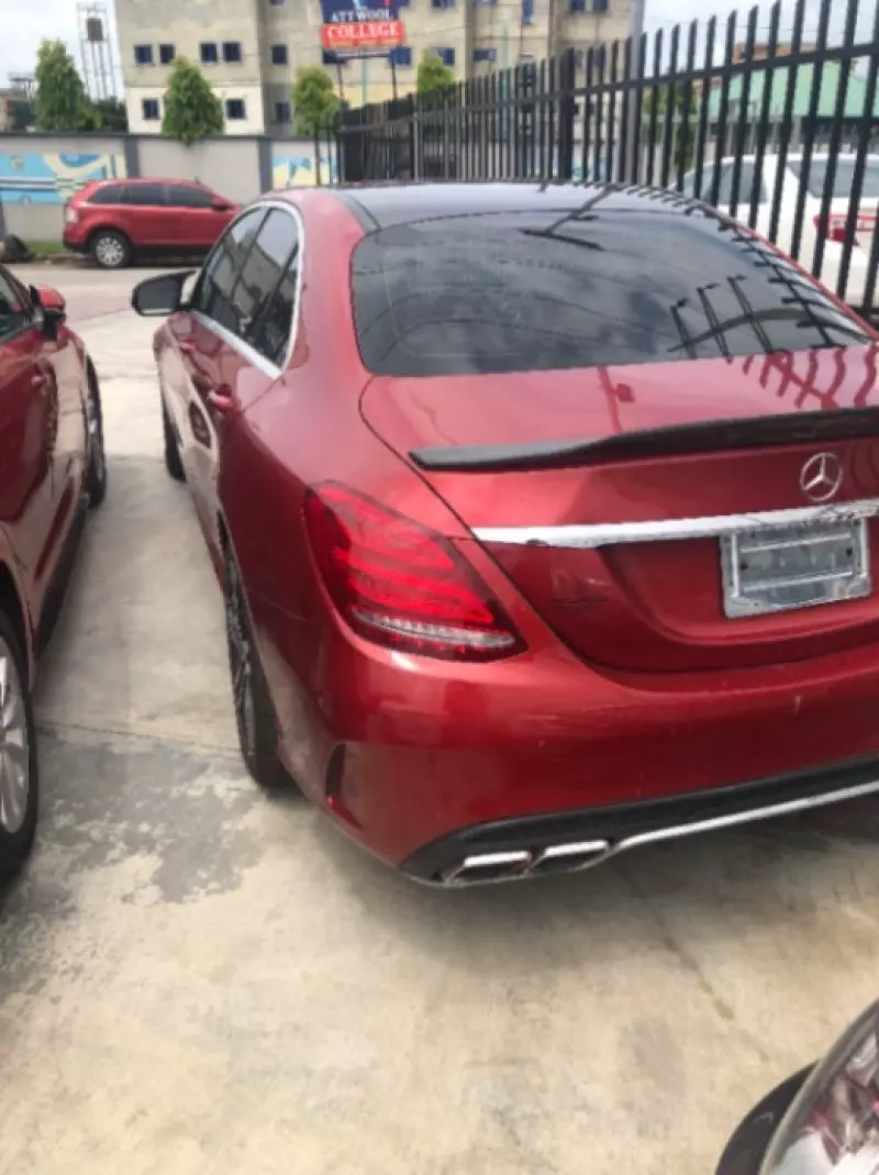 Mercedes-Benz C 300   - 2016