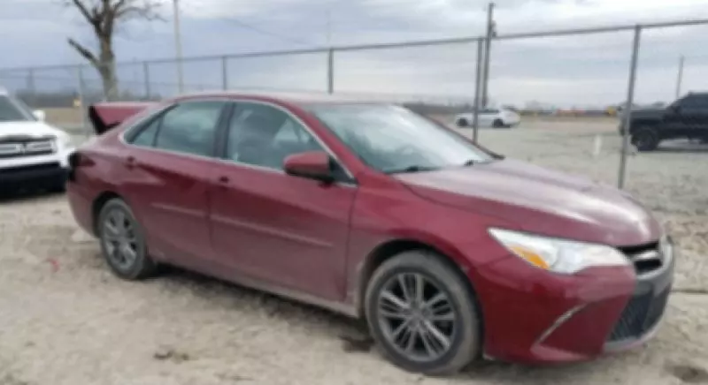 Toyota Camry   - 2015