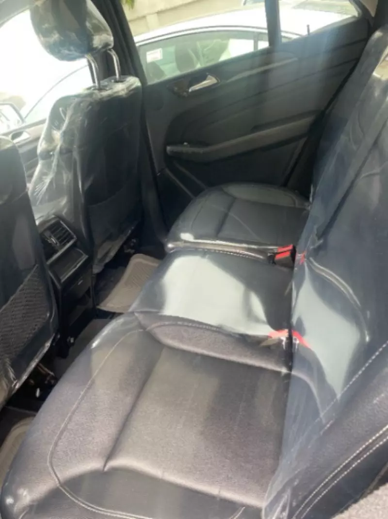 Mercedes-Benz ML 350   - 2014