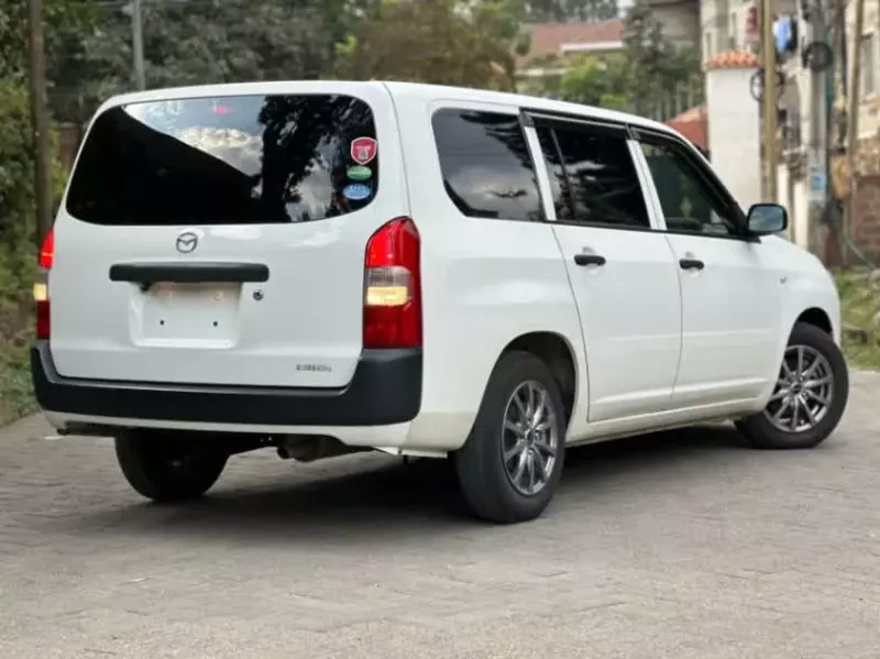 Mazda Familia    - 2018