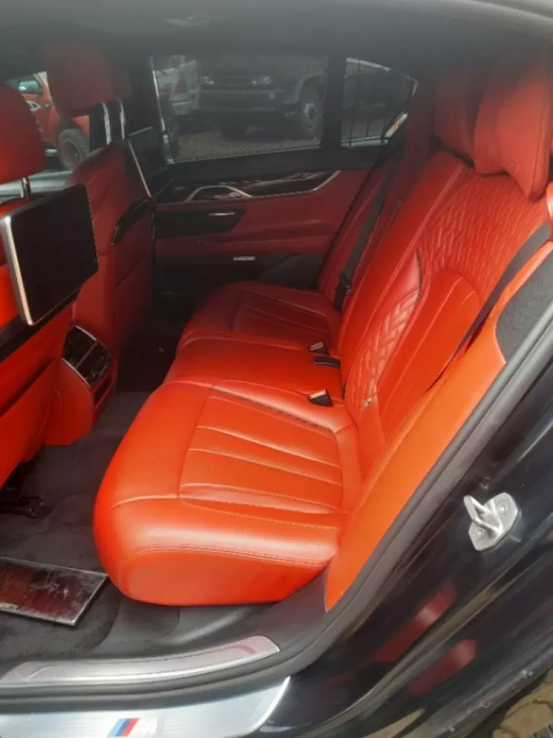 BMW 750 li   - 2017