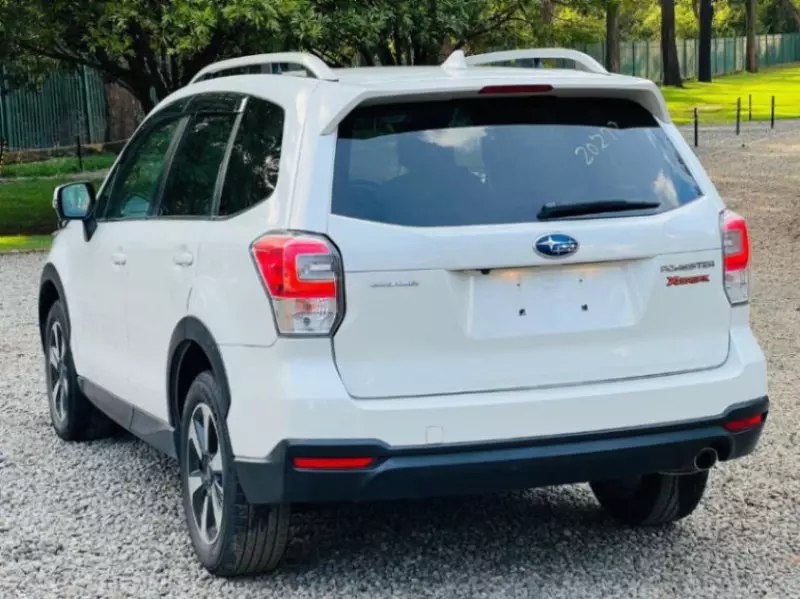Subaru Forester   - 2018