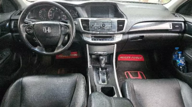 Honda Accord   - 2013