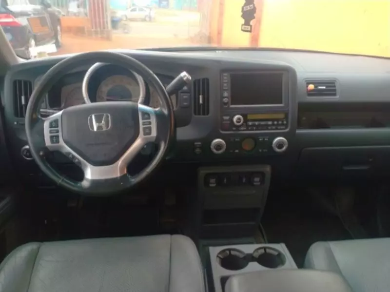 Honda Ridgeline   - 2007