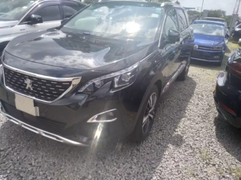 Peugeot 5008   - 2018