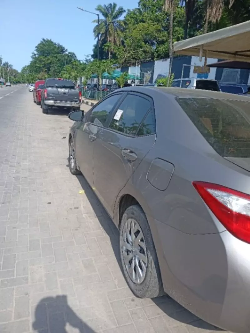 Toyota Corolla   - 2015