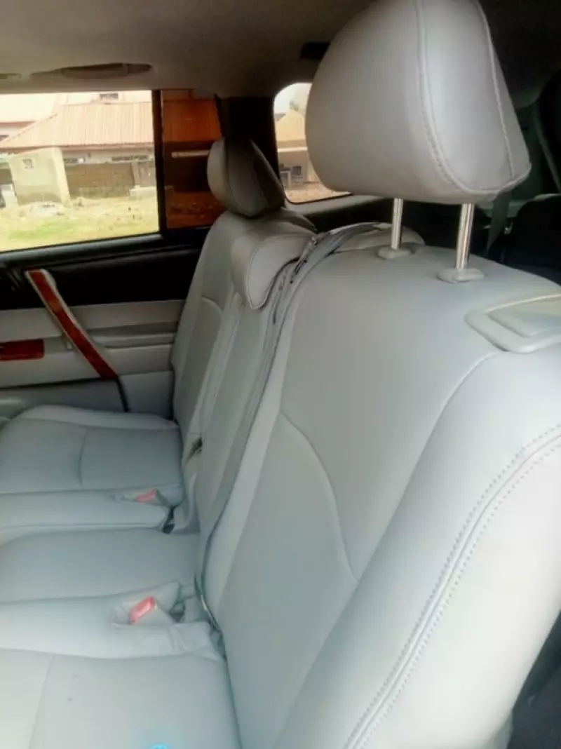 Toyota Highlander   - 2008