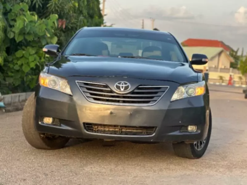 Toyota camry   - 2007