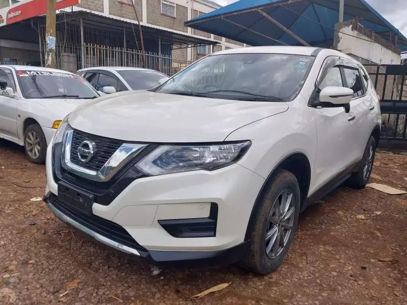 Nissan X-Trail   - 2017