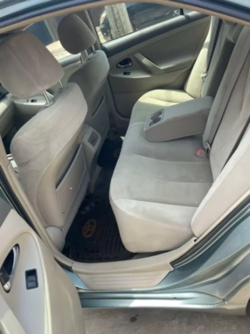 Toyota Camry   - 2007