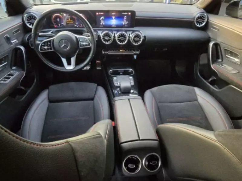 Mercedes-Benz CLA 250   - 2022