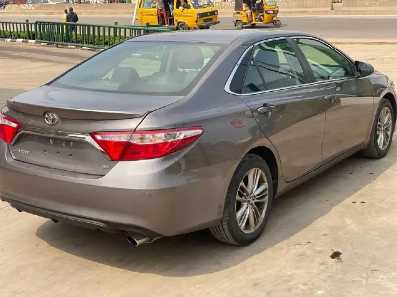 Toyota Camry   - 2015