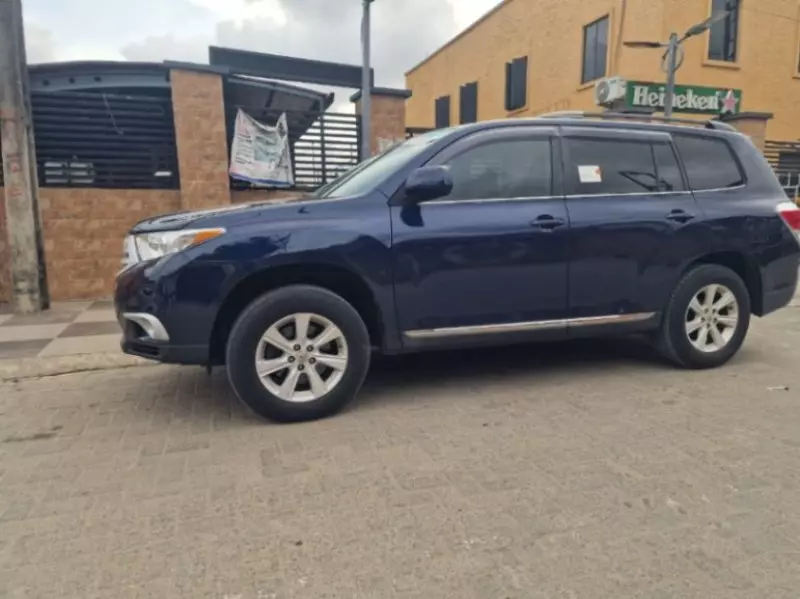 Toyota Highlander - 2013