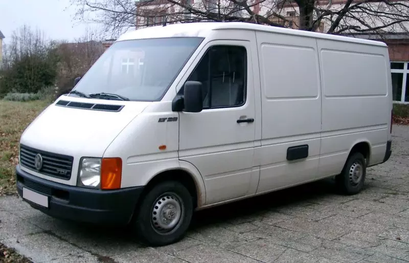 Volkswagen LT   - 2012