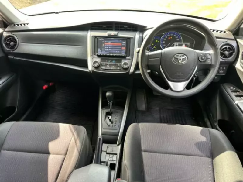 Toyota Fielder hybrid