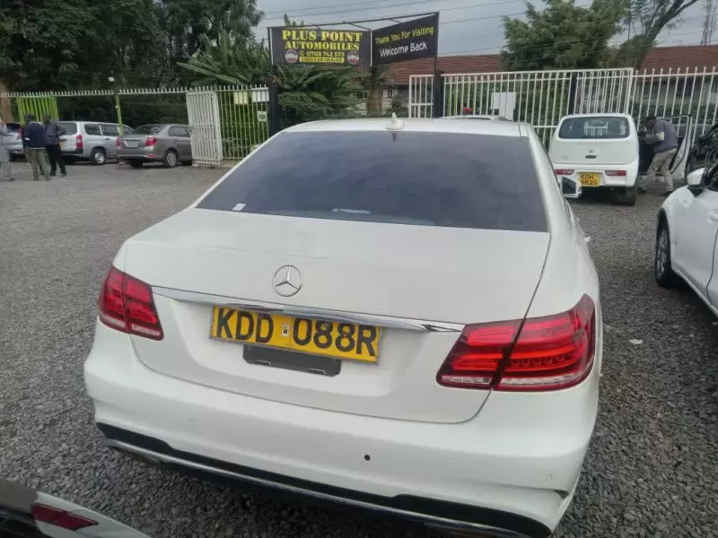 Mercedes-Benz E250   - 2014
