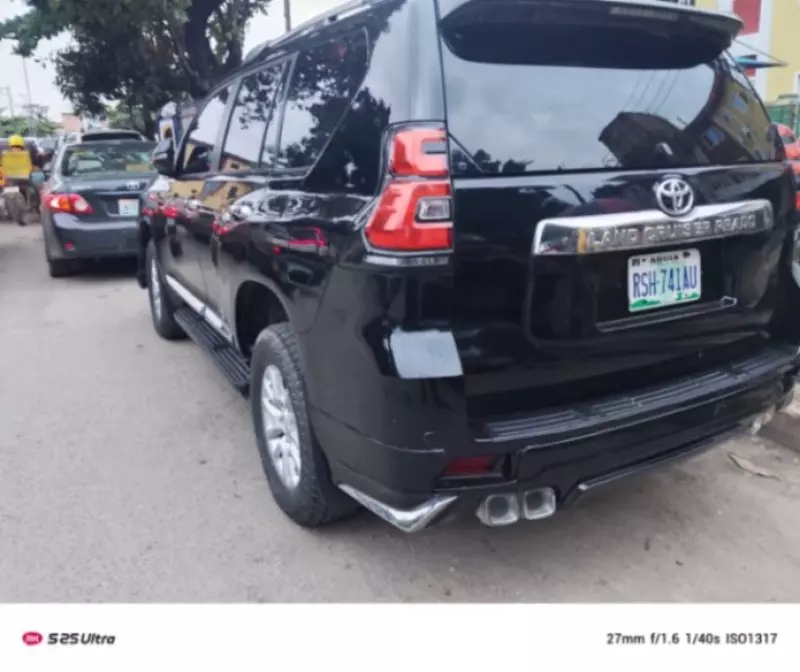 Toyota Landcruiser Prado   - 2013