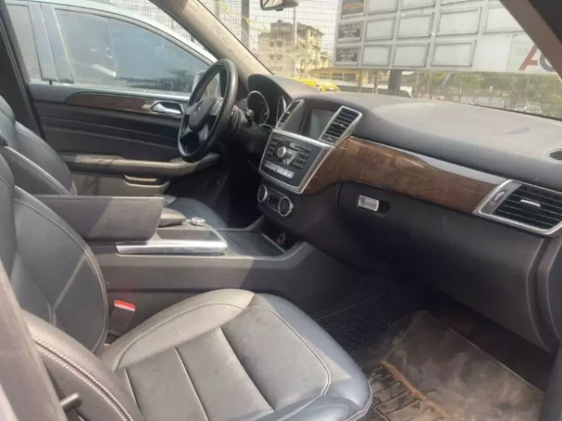 Mercedes-Benz ML 350