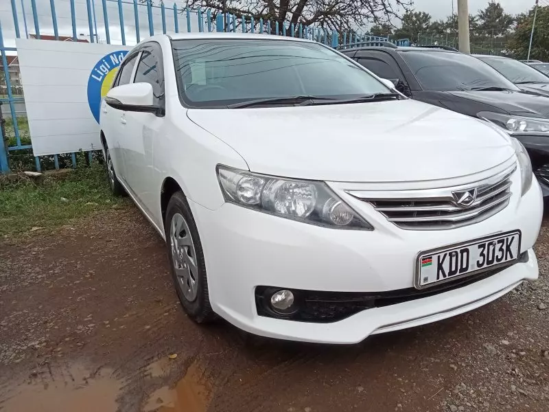 Toyota Allion    - 2013