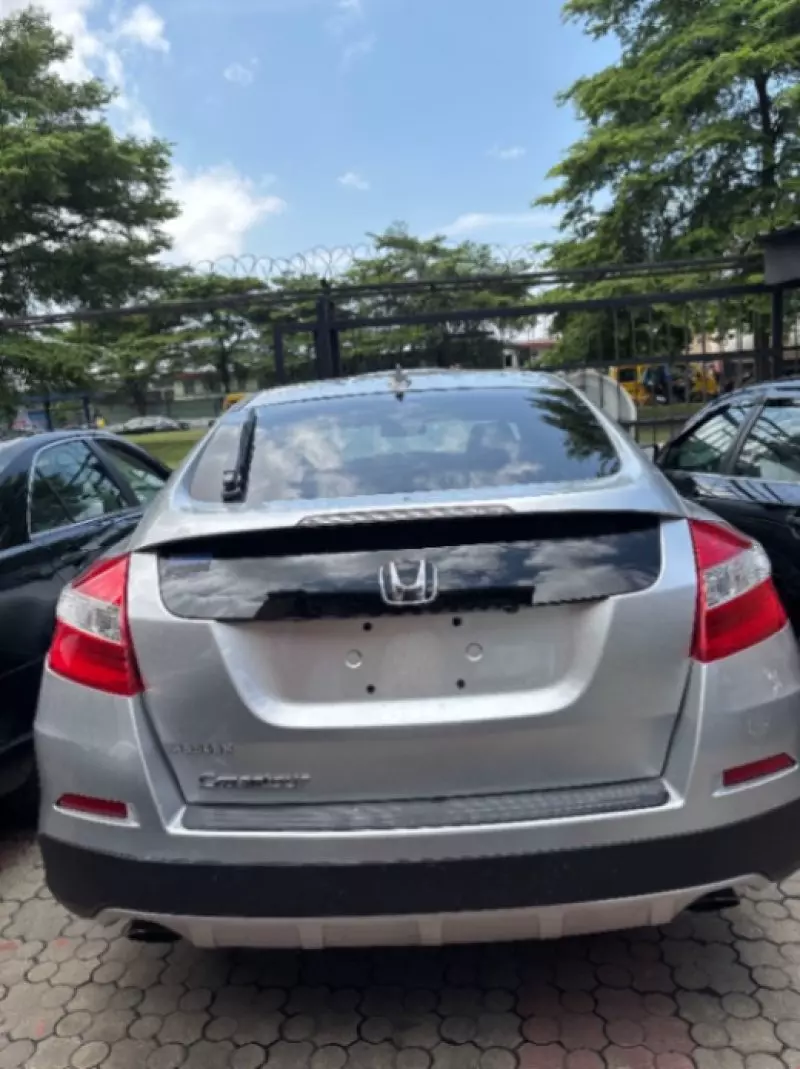 Honda Crosstour   - 2014