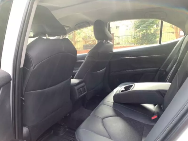 Toyota Camry   - 2018