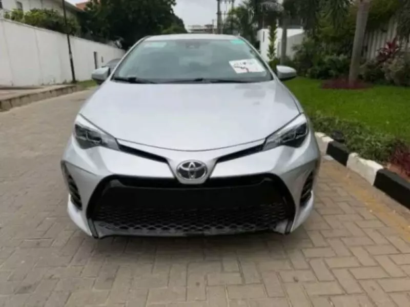 Toyota corolla   - 2018