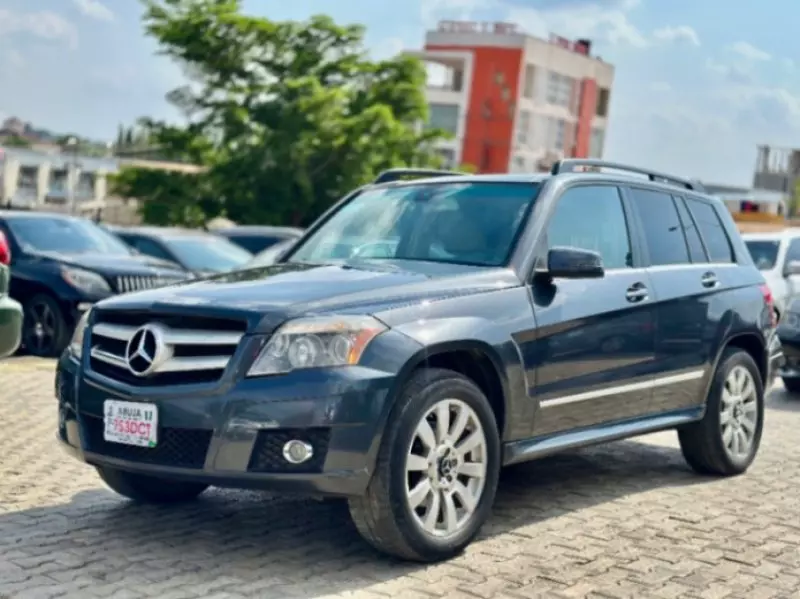 Mercedes-Benz GLK 350   - 2011